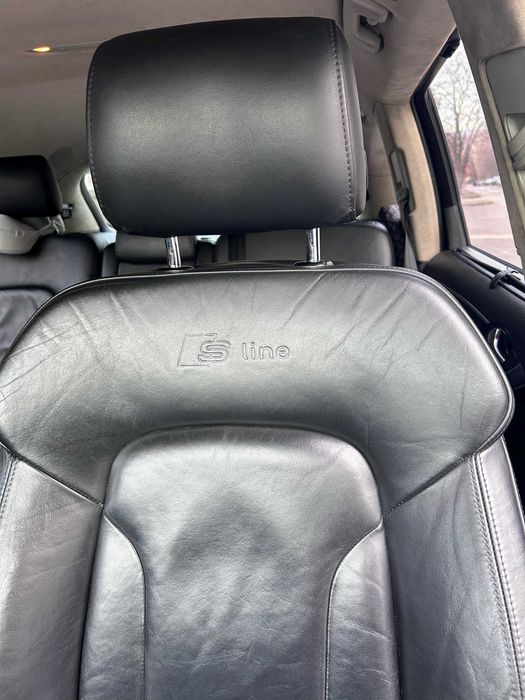 Продавам Audi Q7