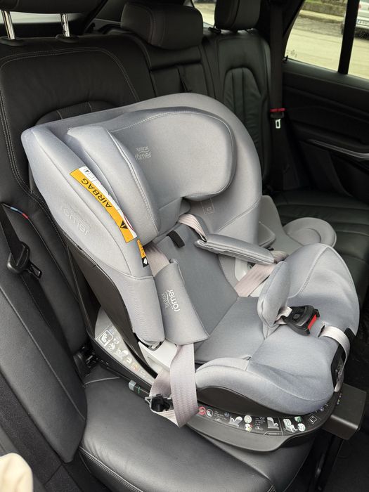 Стол за кола Britax Römer Swivel, 40-125 см (до 7 години).