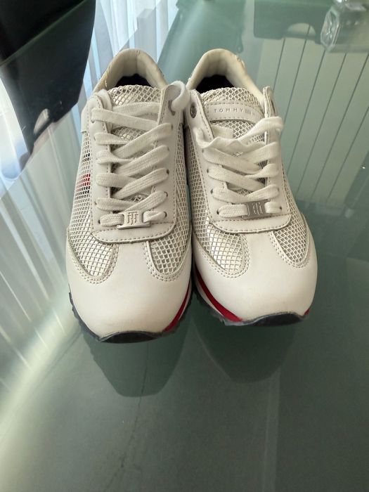 Adidași sport tommy