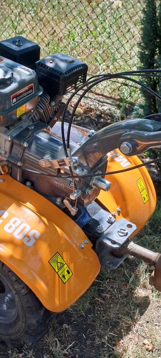 Vând motocultor omc