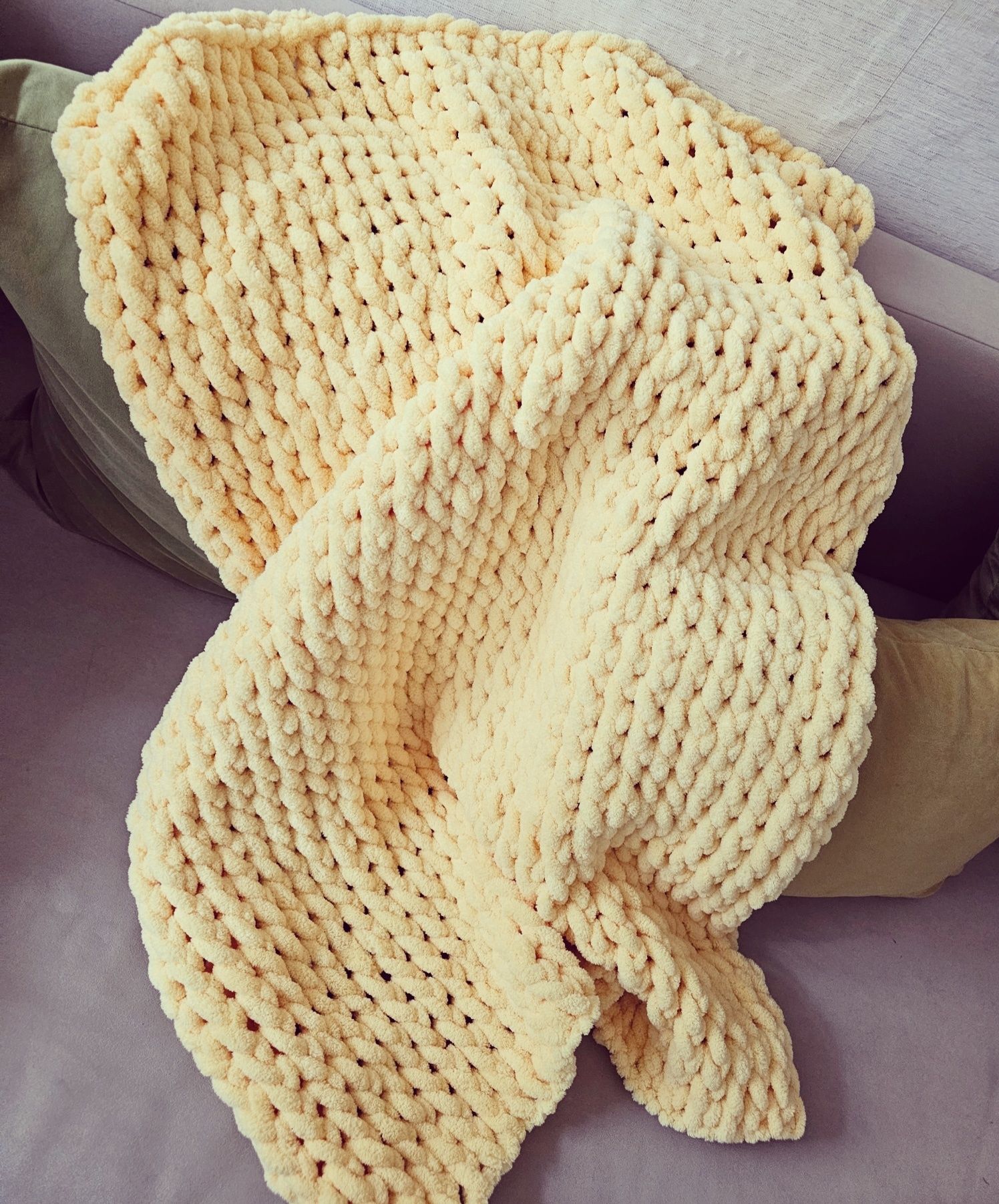 Ръчно плетено бебешко одеало