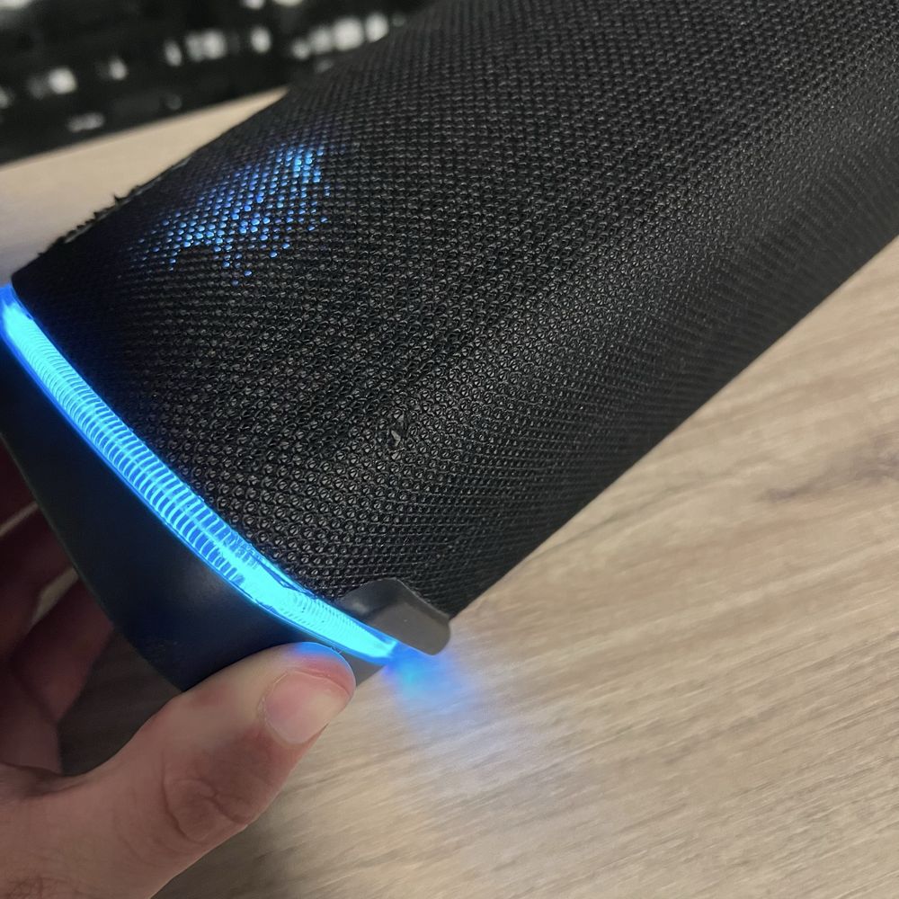 Преносим безжичен високоговорител XB43 с EXTRA BASS