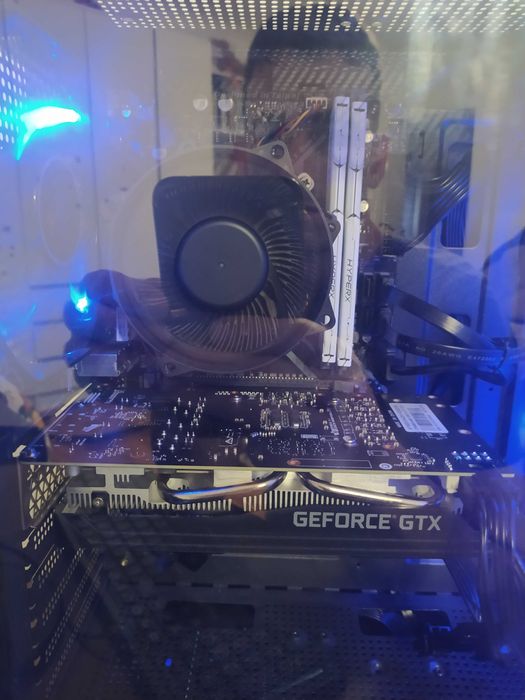 Игровой компьютер в отличном состоянии!