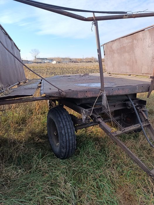 Прицеп ПТС на кругу