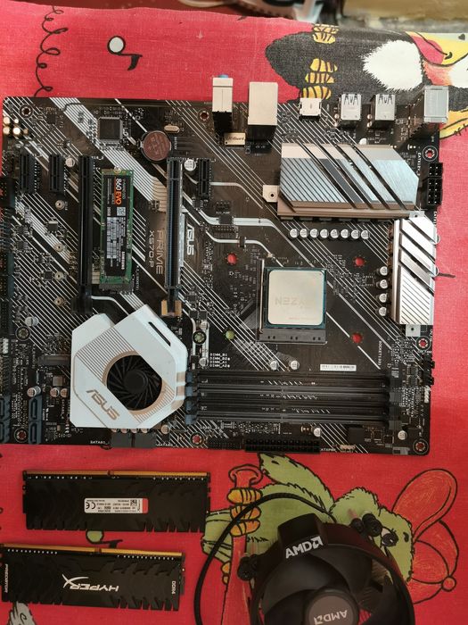 Kit ryzen 7 2700X asus X570-P ssd m2 256g rami 2X8=16g 2667mh