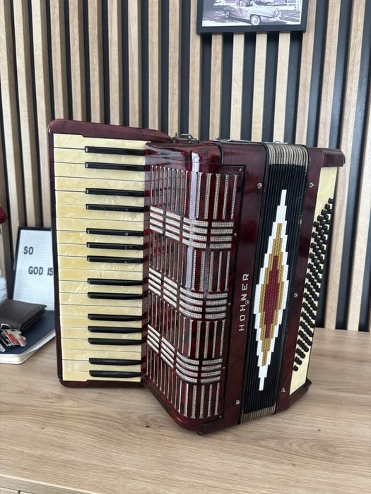 Acordeon Hohner Verdi 2 cu 80 de basi vergea