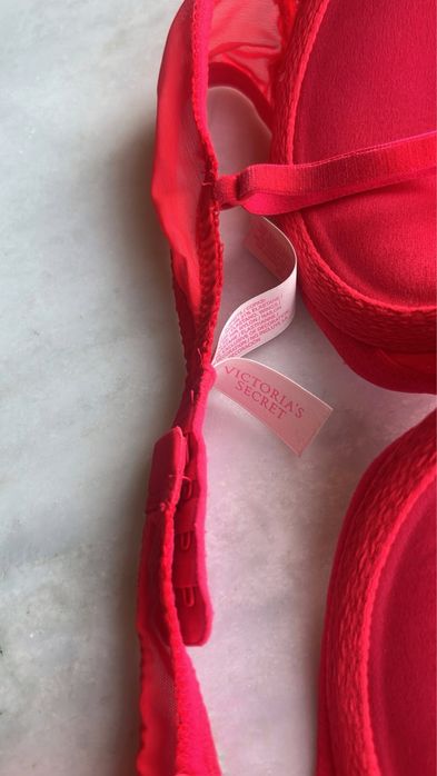 Оригинален сутиен Victoria’s Secret