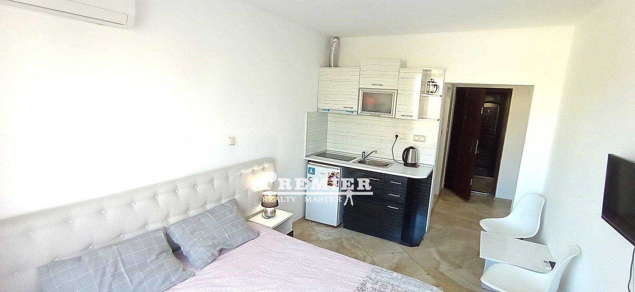 Продава се Едностаен апартамент в к.к. Слънчев бряг - 24 кв.м за 1625 €/кв.м - Снимка #1