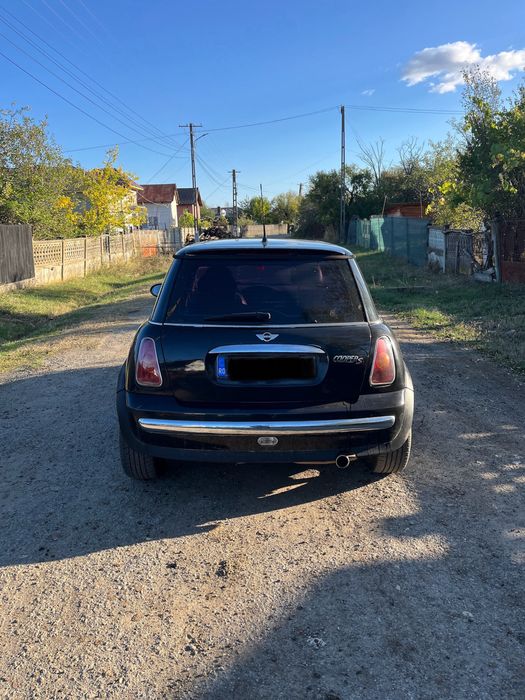 Dezmzmbrari / Dezmembrez Mini cooper