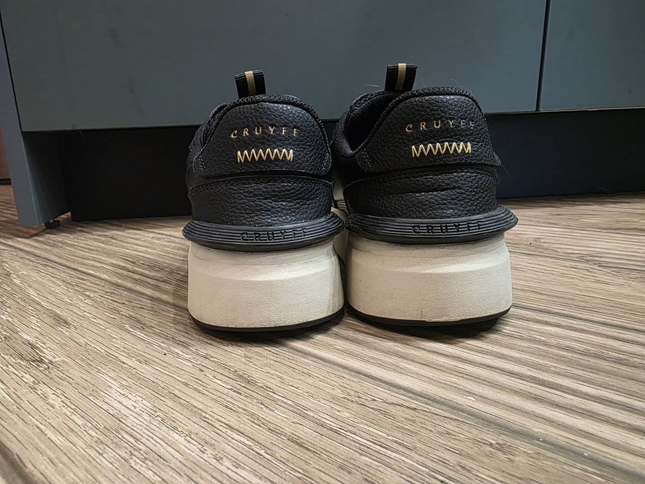 Дамски маратонки CRUYFF