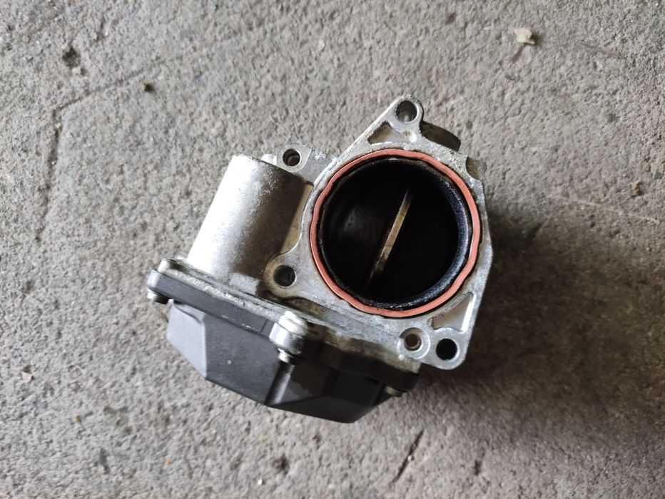 Дросел клапа за VW,Audi ,Seat ,Skoda 1.9tdi 03G128063G