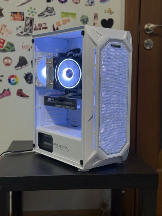 PC Gaming RGB RTX 5060 i5 12400f 32gb