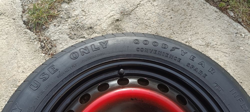 Продавам патерица - 16 цола 5х108 от Форд Мондео