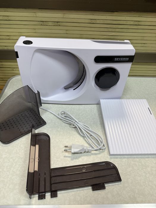 Електрически слайсър Severin 100w