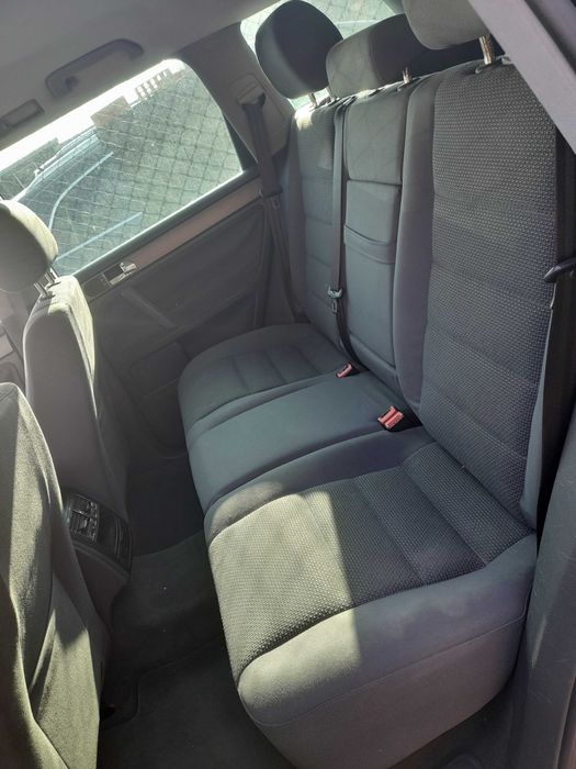 VW Touareg 2.5 R5 ,автомат,174 к.с. ,60 бр. на части