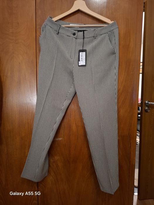 Уникален и стилен панталон пепит. Номер 48