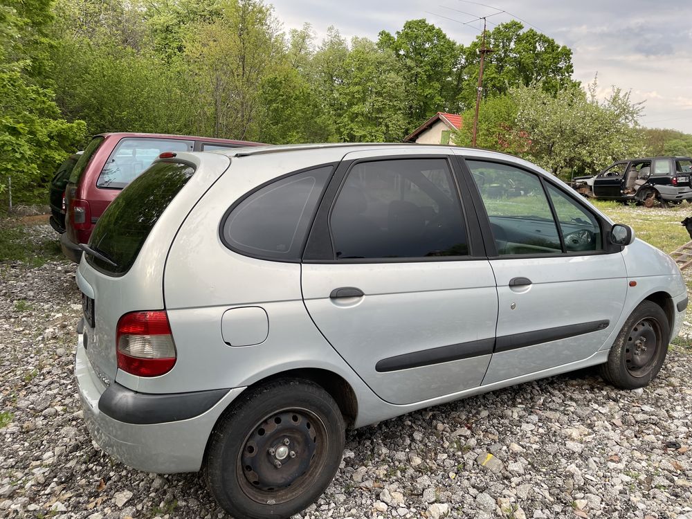 Renault Scenic / Рено Сценик 1.6 16V - НА ЧАСТИ!