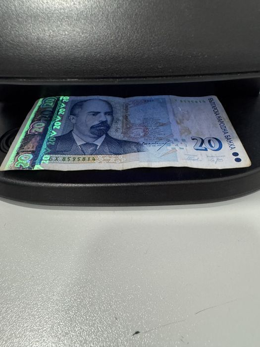 Детектор за банкноти