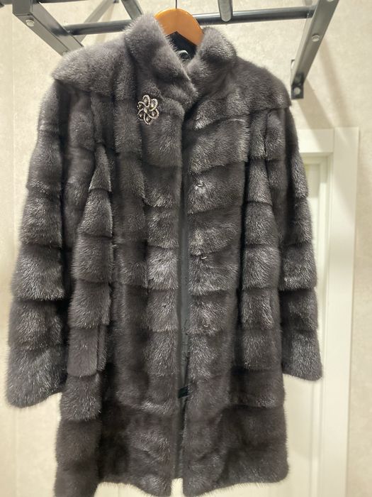 Норковая шуба срочно