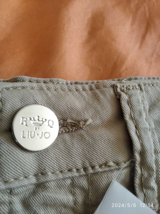 Liu Jo къс панталон за парти; къс панталон Forever21