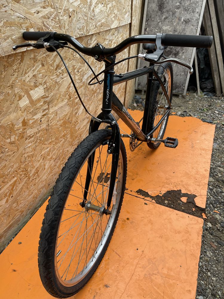Bicicleta shimano roti 26”