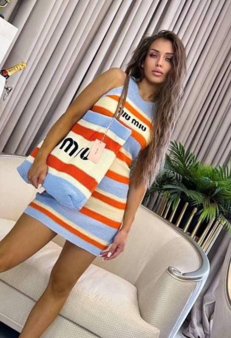 Stoc Rochie +Geanta calitate