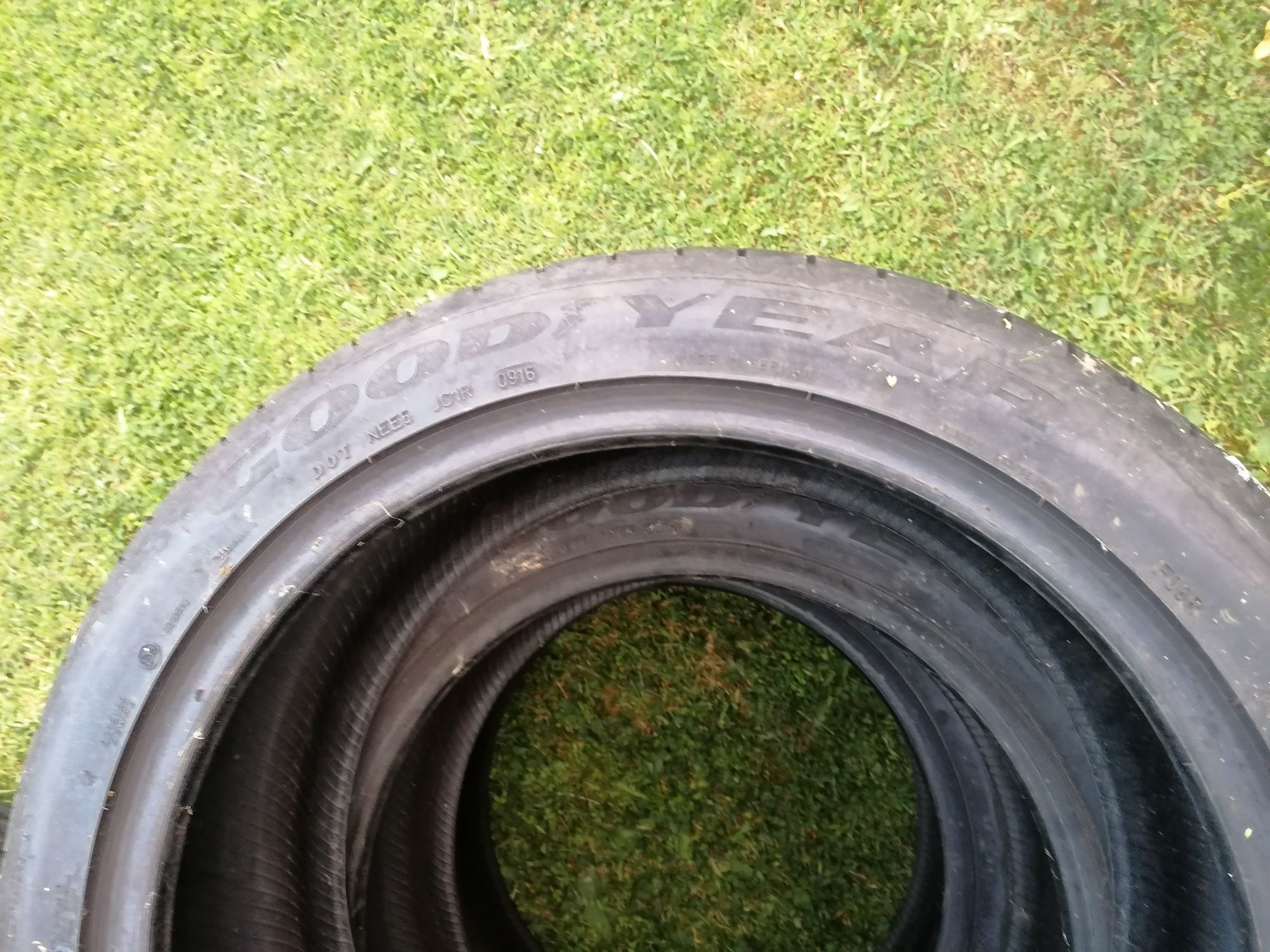 Set cauciucuri de vară Goodyear 235/45/19