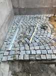 Piatra Cubică pentru Curți și Drumuri – Rezistență Maximă