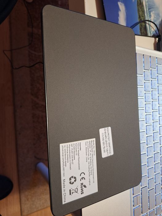 Продавам клавиатура за Леново Тап 11