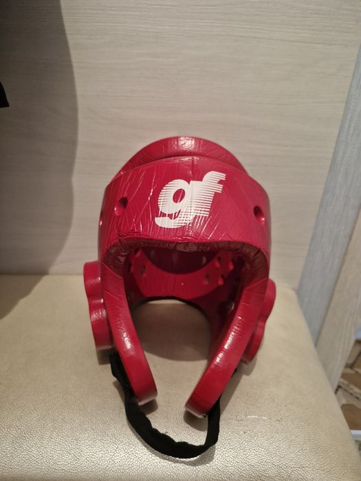 Продаю защиту для головы (шлем для единоборств)4