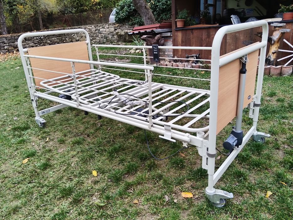 Висококачествено Електрическо Болнично Легло, Рехабилитационно Легло.