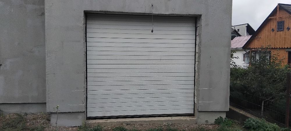 De vânzare usa de garaj