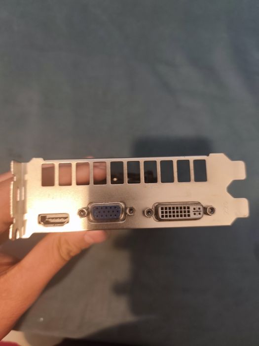 Vând placă video MSI/nVidia GeForce GT 630 2G DDR3, stare f. bună