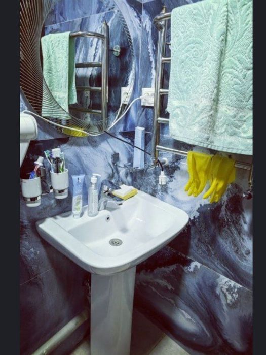 1 xonali kvartira ijaraga arentr Hamid olimjon metro yaqnida