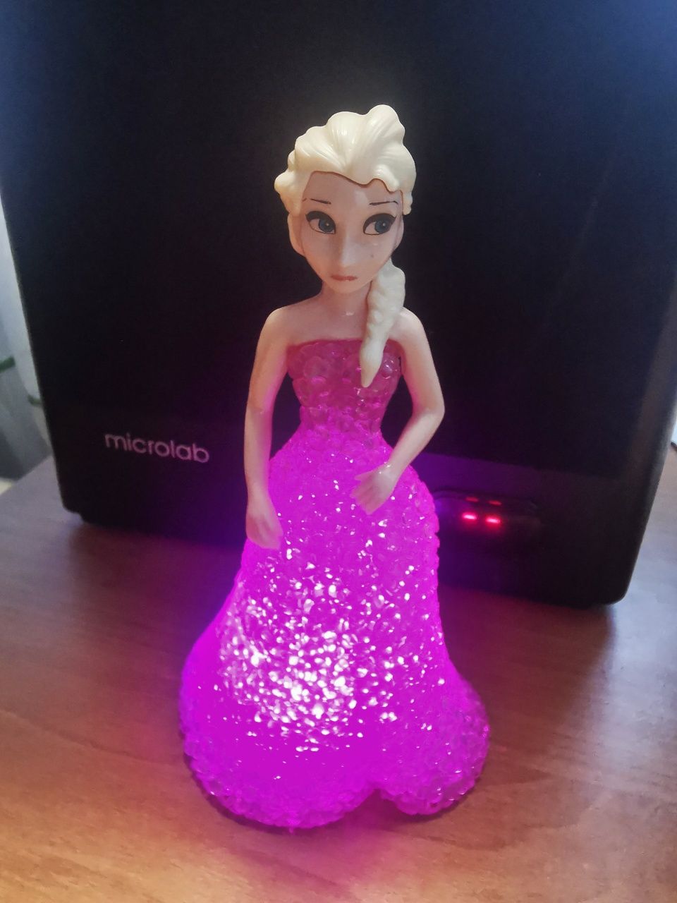 Figurina Elsa deosebita /  Jucarie ELSA frumoasa
