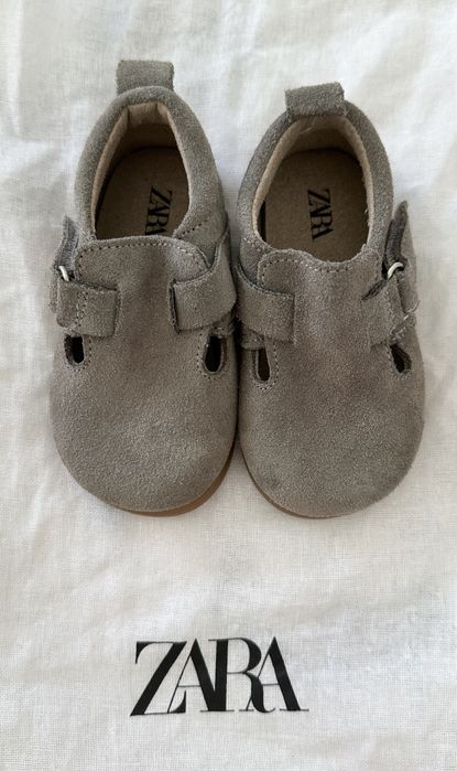 Pantofiori primii pasi Zara marime 20 piele intoarsa