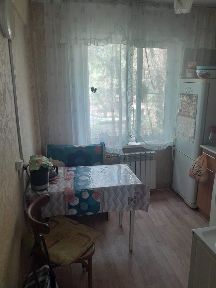 Продам 1,5., 2/5, ул. Новаторов, 13/2