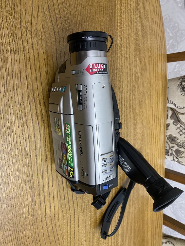 Видеокамера panasonic nv-vx37en