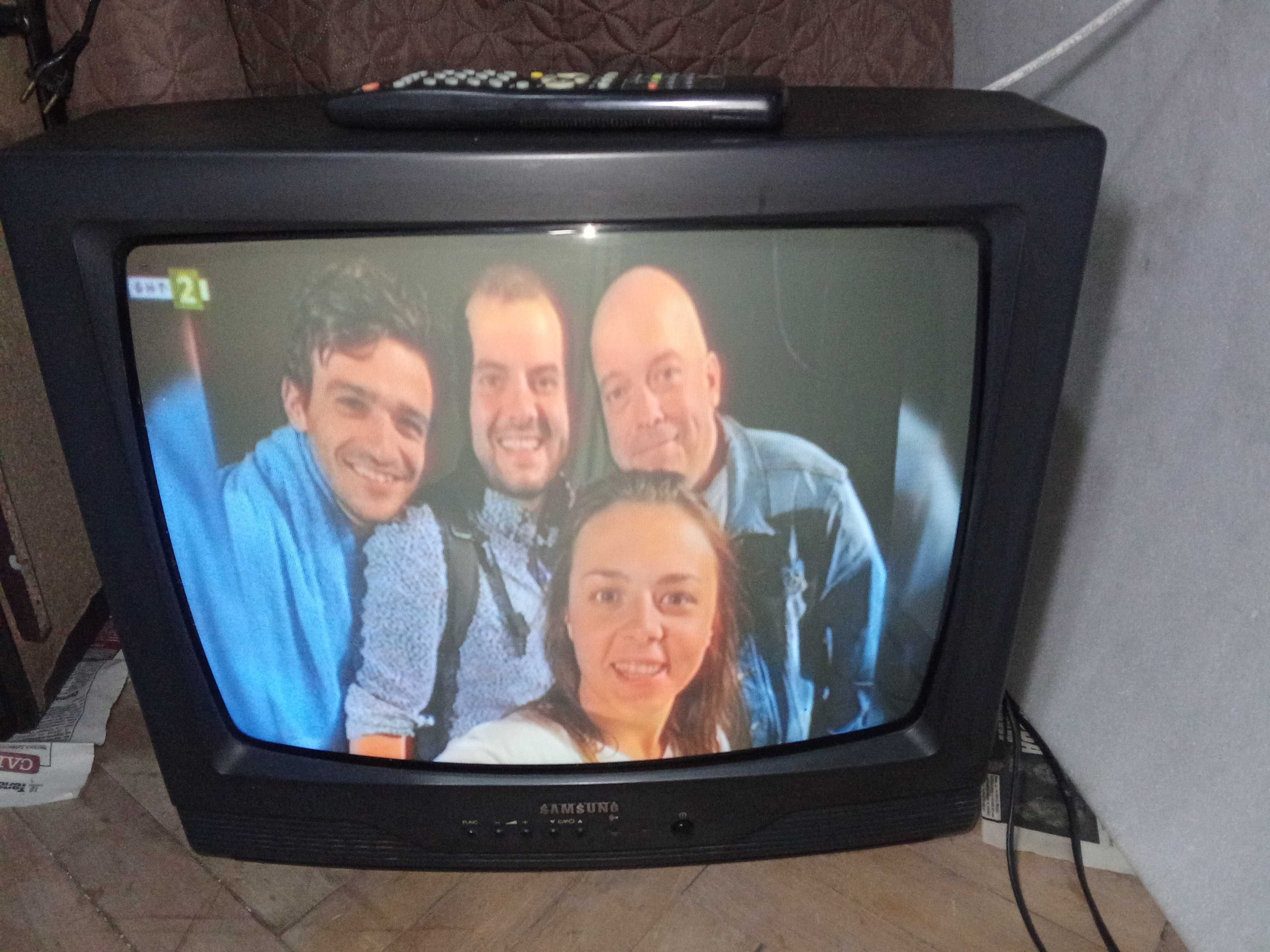 Телевизори Goldstar,Samsung
