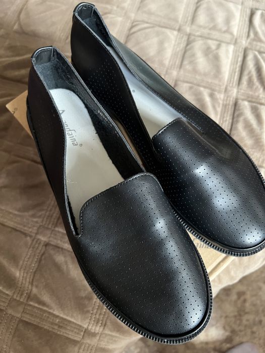 Балетки новые кожаные 37 размер