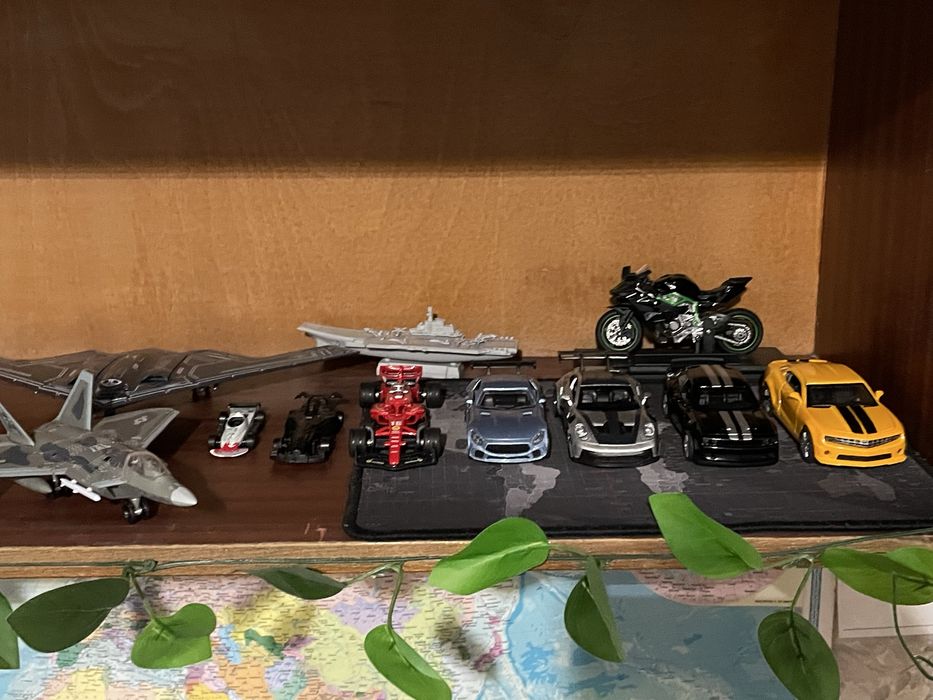 Продается Subaru чехол чехлы chexol chihol машины игрушка самолёт