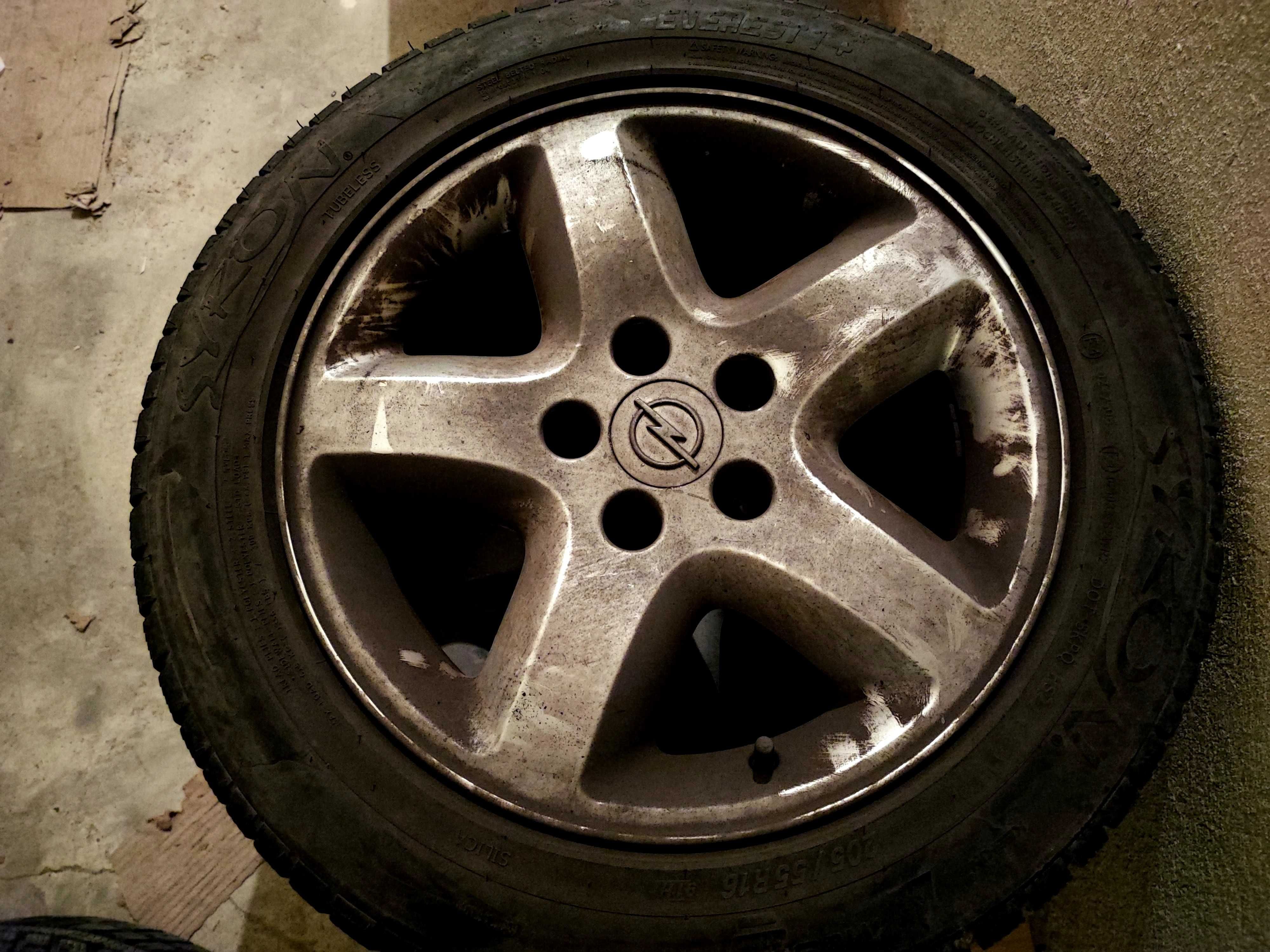Продавам джанти 16" 5х110 за Opel