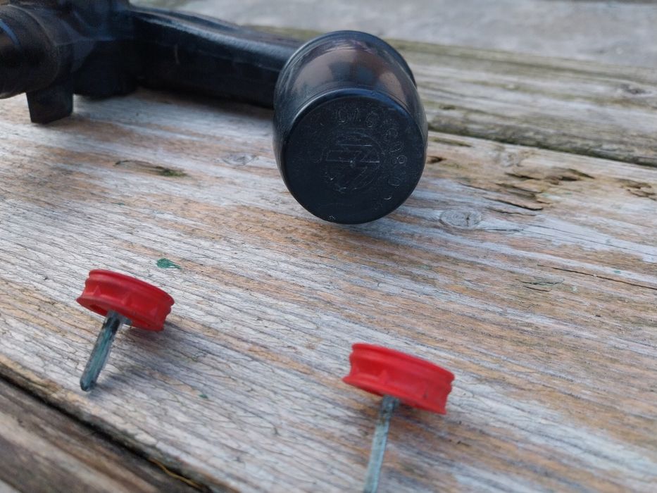 Vând cui cârlig remorcare vw passat b6, stare impecabila