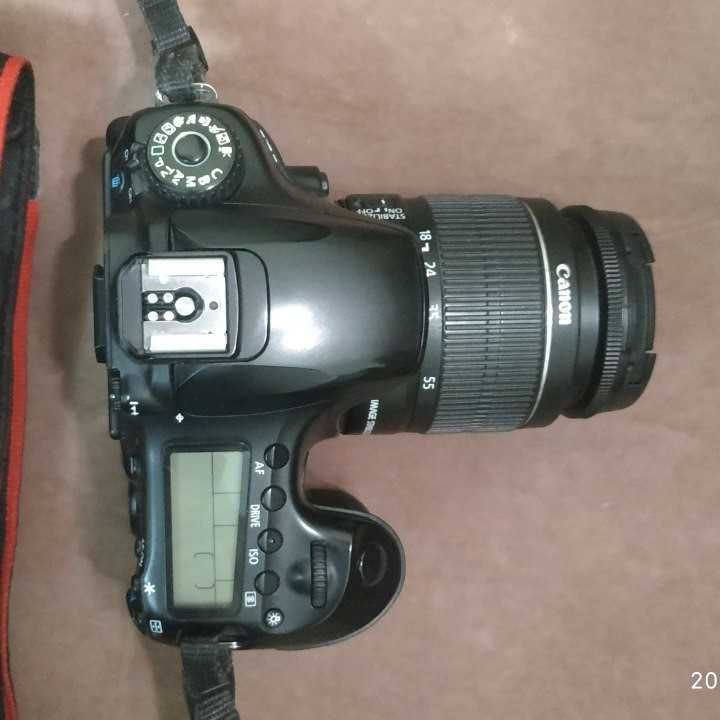 Canon EOS 60D Kit EF-S 18-55mm f/3.5-5.6 IS II