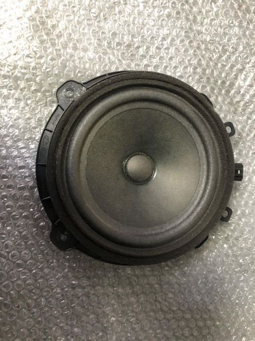 boxa stanga fata hyundai i20