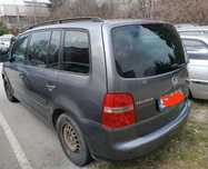 Volkswagen touran 2004г.перфектен