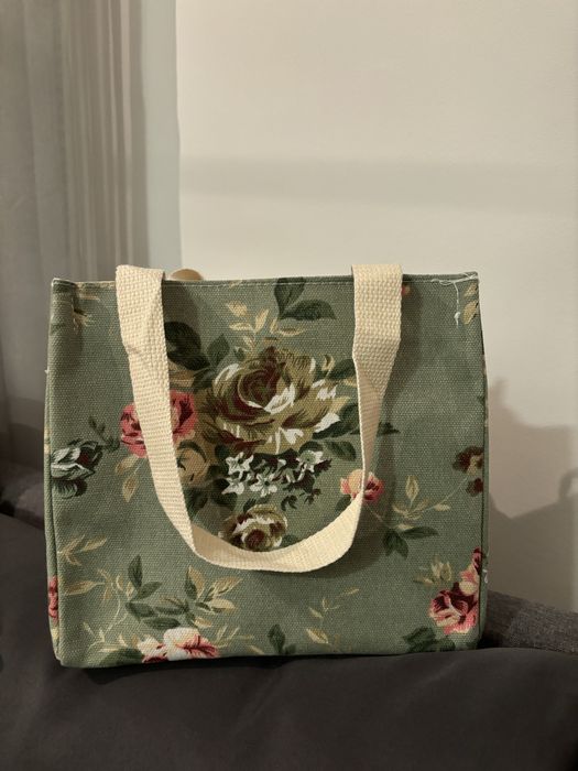 Дамска чанта от плат