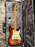 Chitara Fender AM Pro II Strat MN SSB Sienna Sunburst