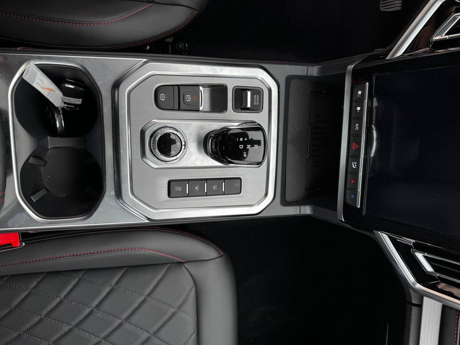 JAC T9 – Янги авлод премиум пикапи сотувда!

Қувват, стиль ва қулай