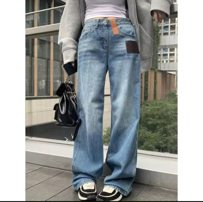 Дънки нов модел LV